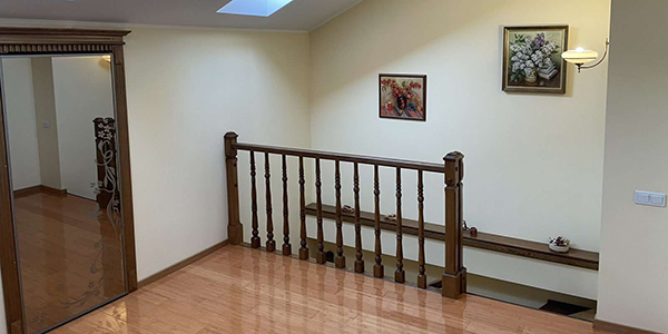 Продаж 4-кімн. квартири вул. Леонтовича
